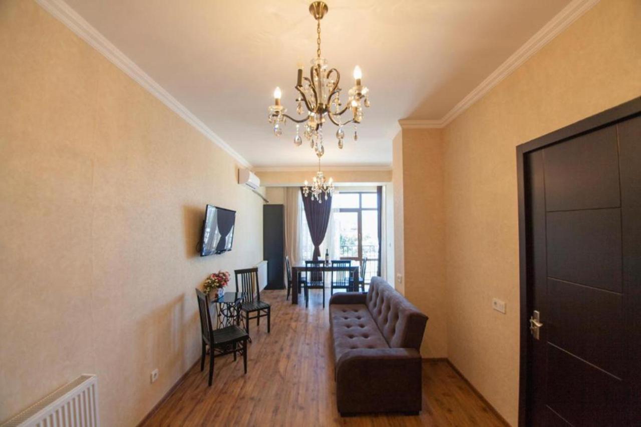 - Amazing View Apartment In Tbilisi - Zewnętrze zdjęcie
